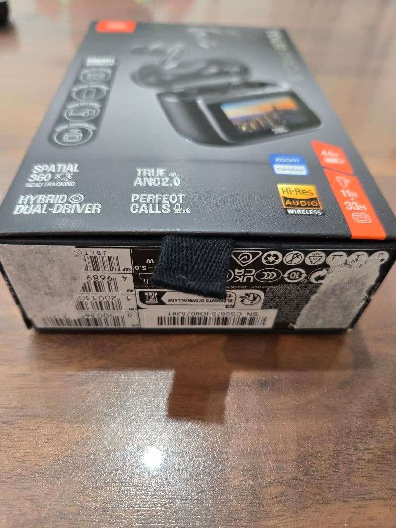 イヤホン JBL tour pro3