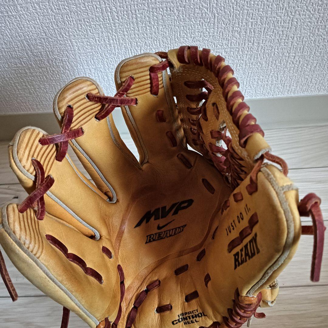 NIKE READY MVPモデル 軟式用グローブ AMO12 左用