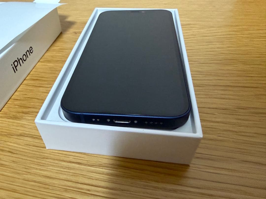 Apple iPhone 12 mini 本体 SIMフリー　箱付属品付き