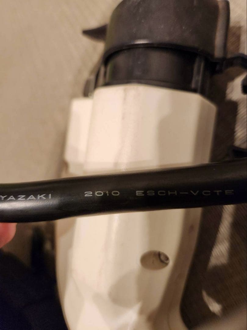 ★収納ケース付★送料無料日産純正 充電ケーブル 200V アリア リーフ サクラ