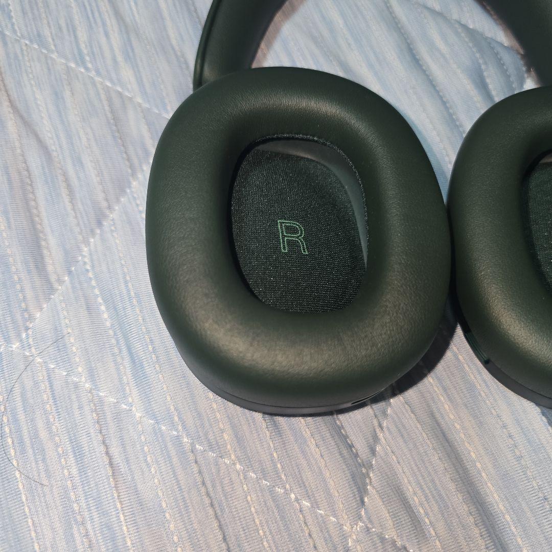 と*ん様 ほぼ新品Bowers & Wilkins Px8 ダークフォレスト