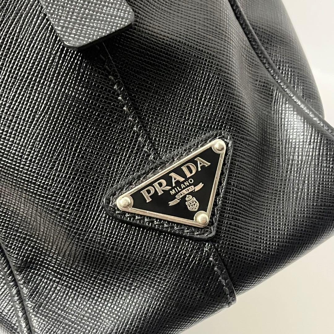 ✨良品✨　PRADA ビジネス　ハンドバッグ　レザー　革　　黒　レザー