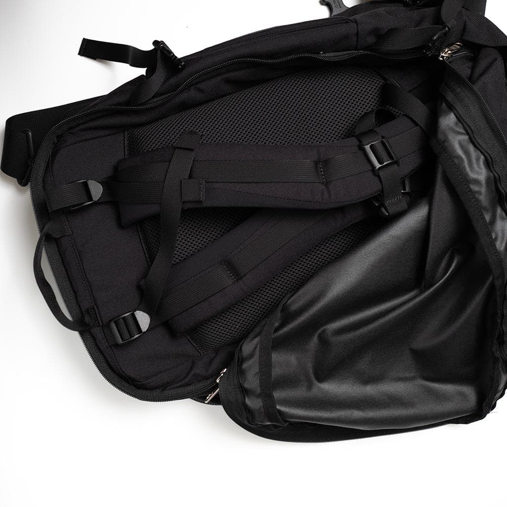 BACH TRAVELSTAR28 リュック ビジネスバックブラック