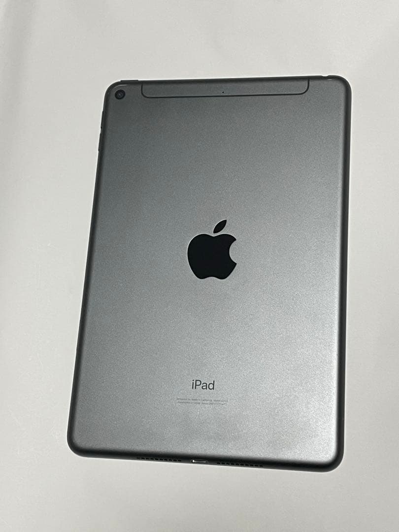 アップル　iPad mini 5 Cellular 64GB 本体のみ