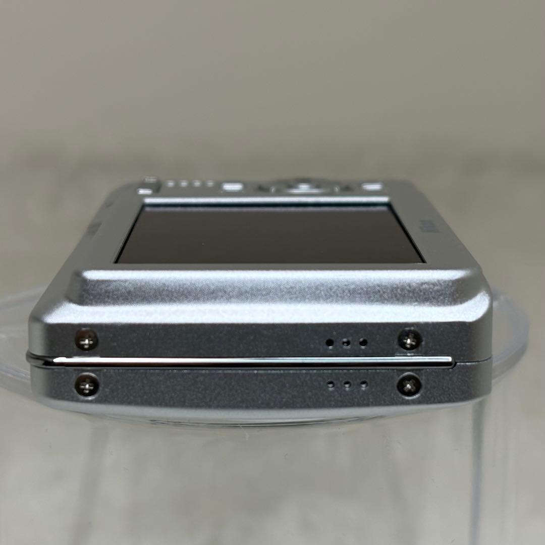 美品　Nikon カメラ　COOLPIX S200 充電器　箱　コンデジ　動作品