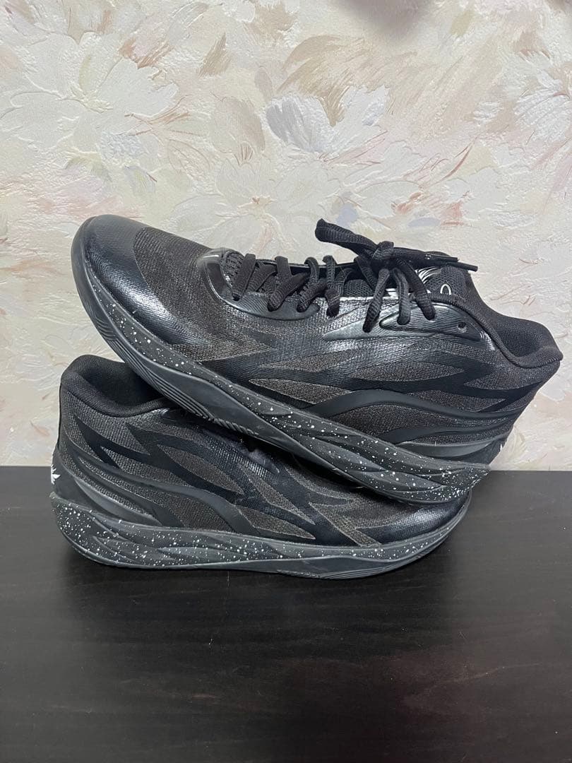 MB.02バスケットボールシューズ28cm