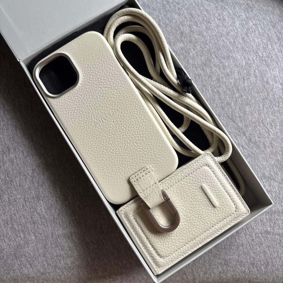 obji.studio ホワイト iPhone用ケース ストラップ付き