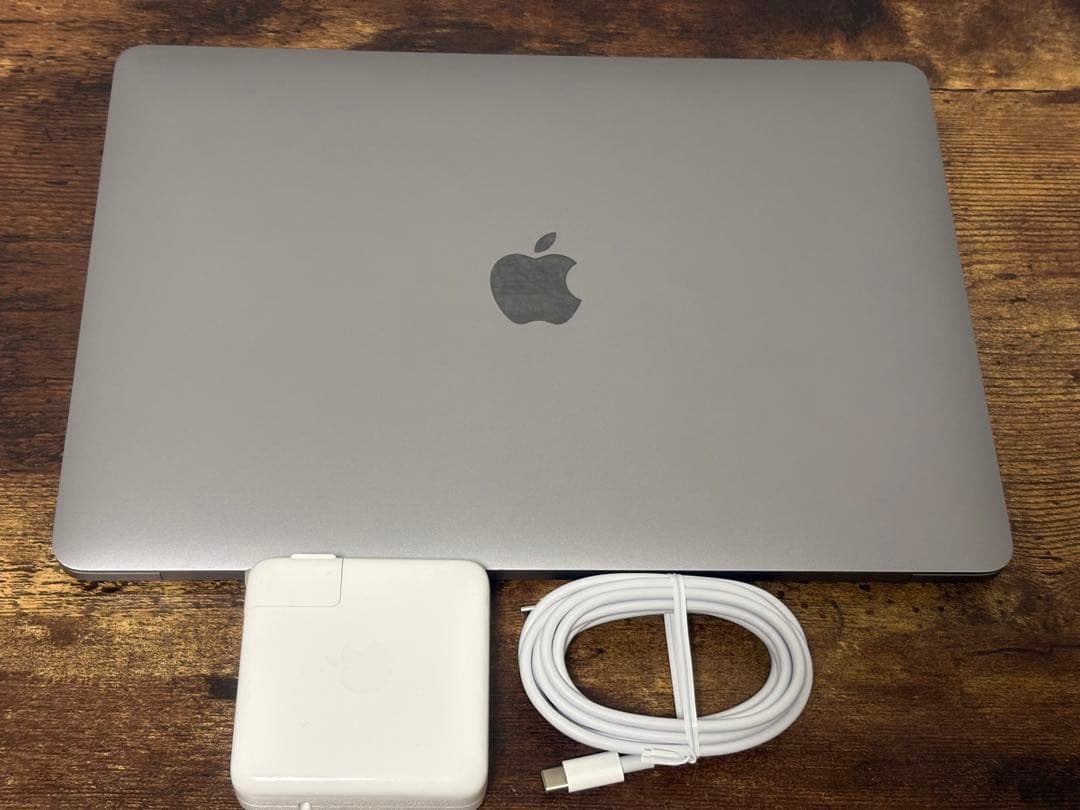 MacBook Pro M1メモリ16GB/SSD512 13インチ