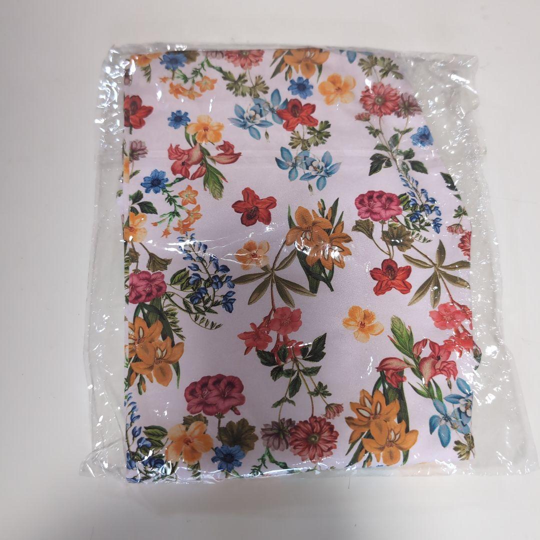 リンダワークス　花柄 ヨガウェア 新品未使用