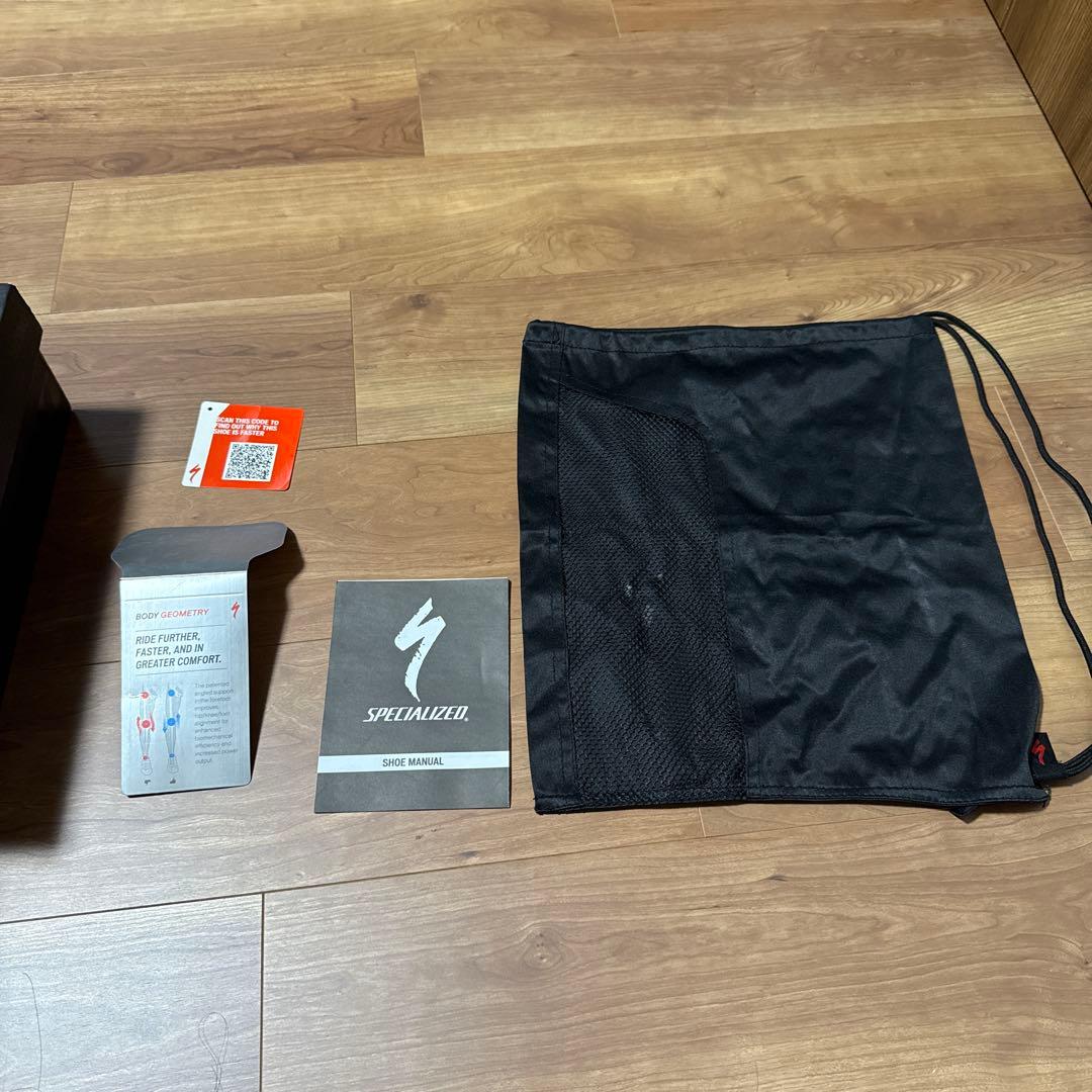 S-Works trivent 自転車シューズ ホワイト・グレー・ブラック