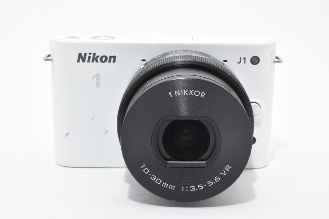 NIKON 1 J1 ホワイト＋10-30mm ショット数27600回 カメラ