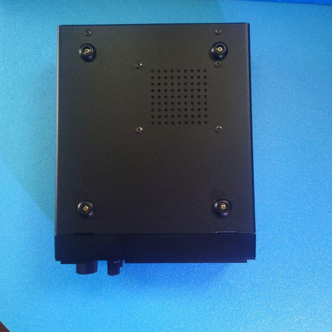 アイコム製　広帯域受信機　IC-R100 0.5〜1800Mhz