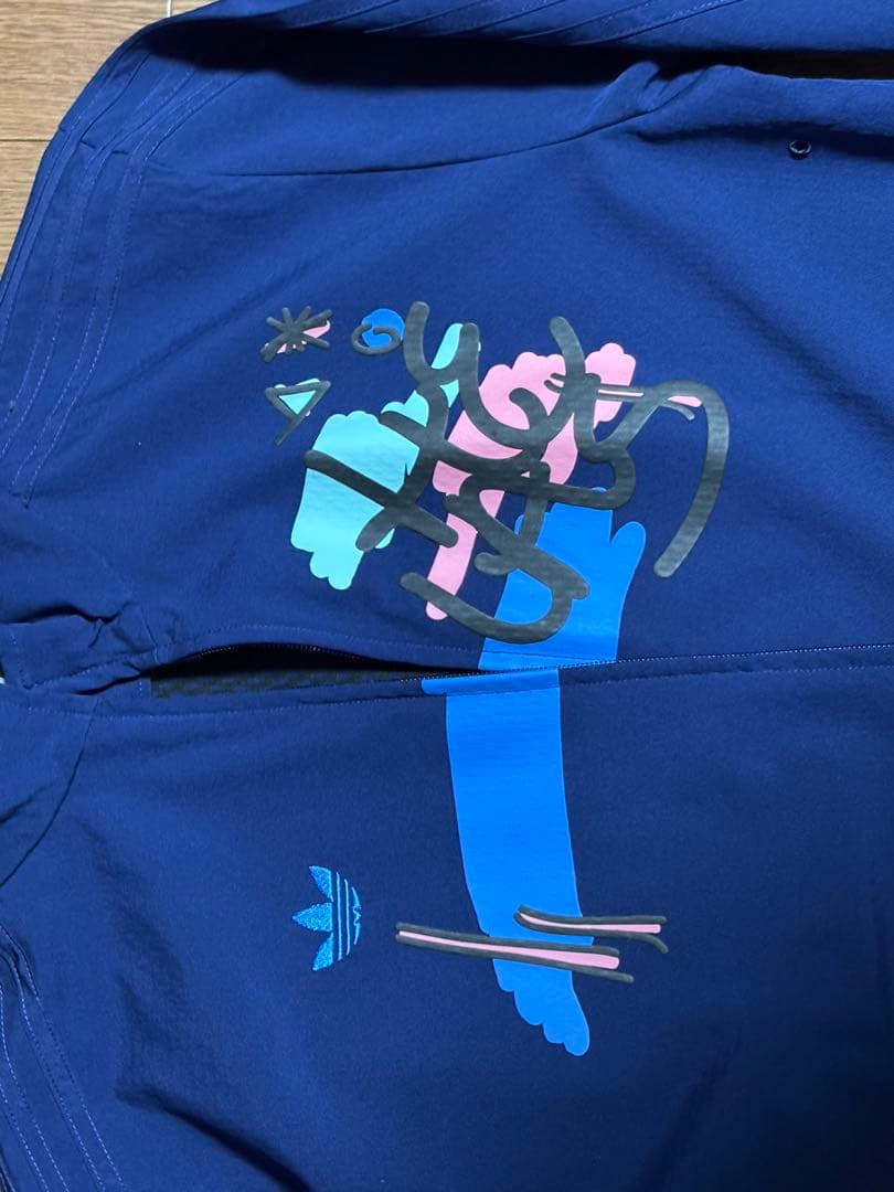 Adidas ✖︎ Helas トラックスーツ