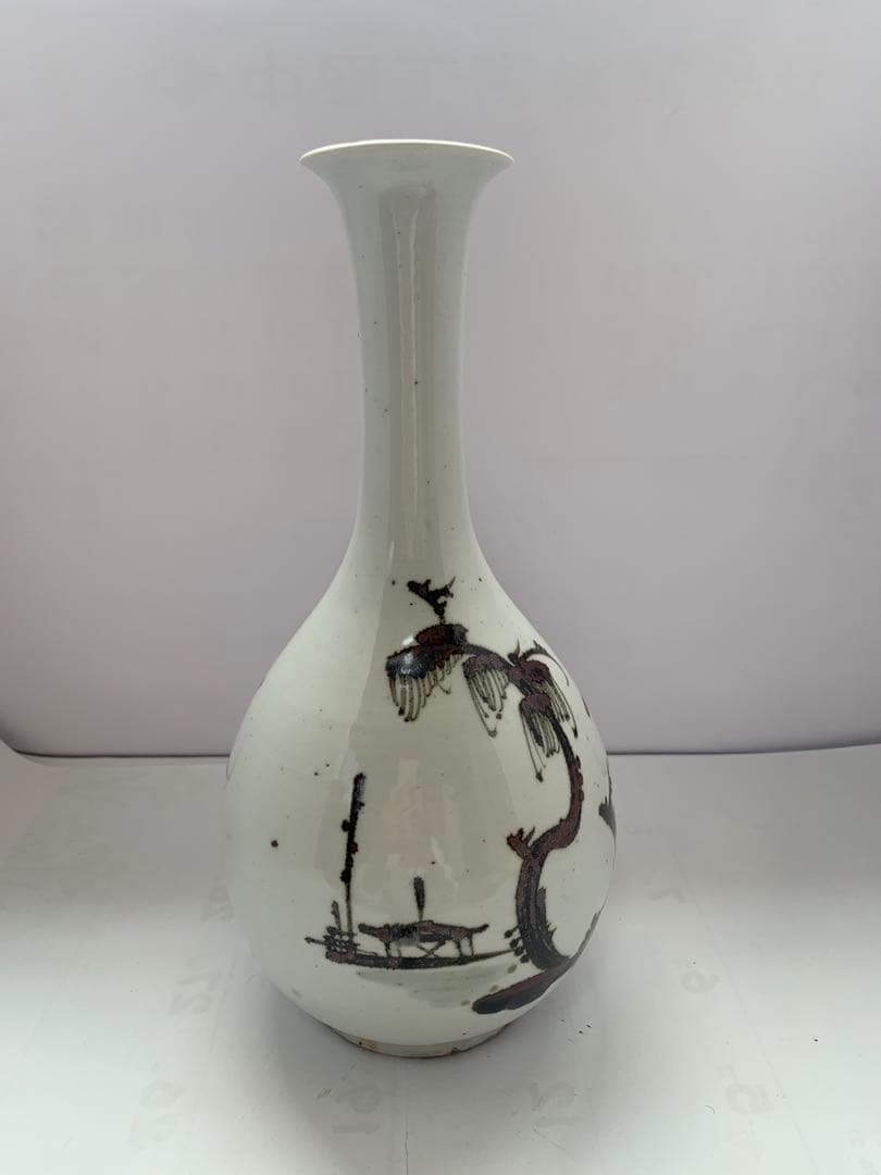 朝鲜美術　李朝　白磁　鉄絵　花瓶　送料込み