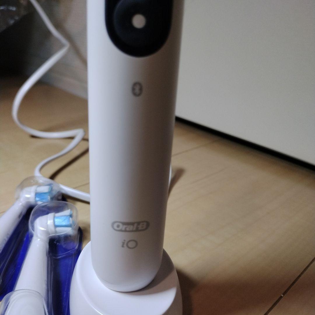 オーラルB iO Series 6 本体 替えブラシ2本付き+奥歯用1本つき