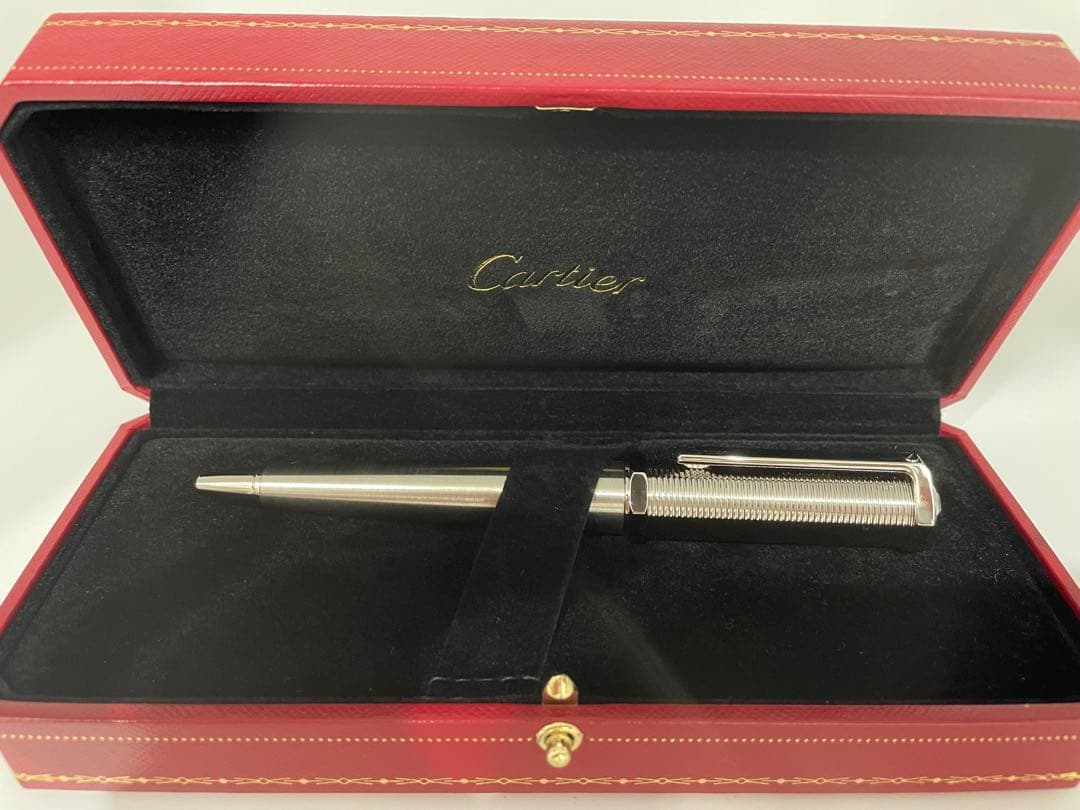 【新品未使用】定価147,400円　カルティエ　サントスデュモン　ボールペン