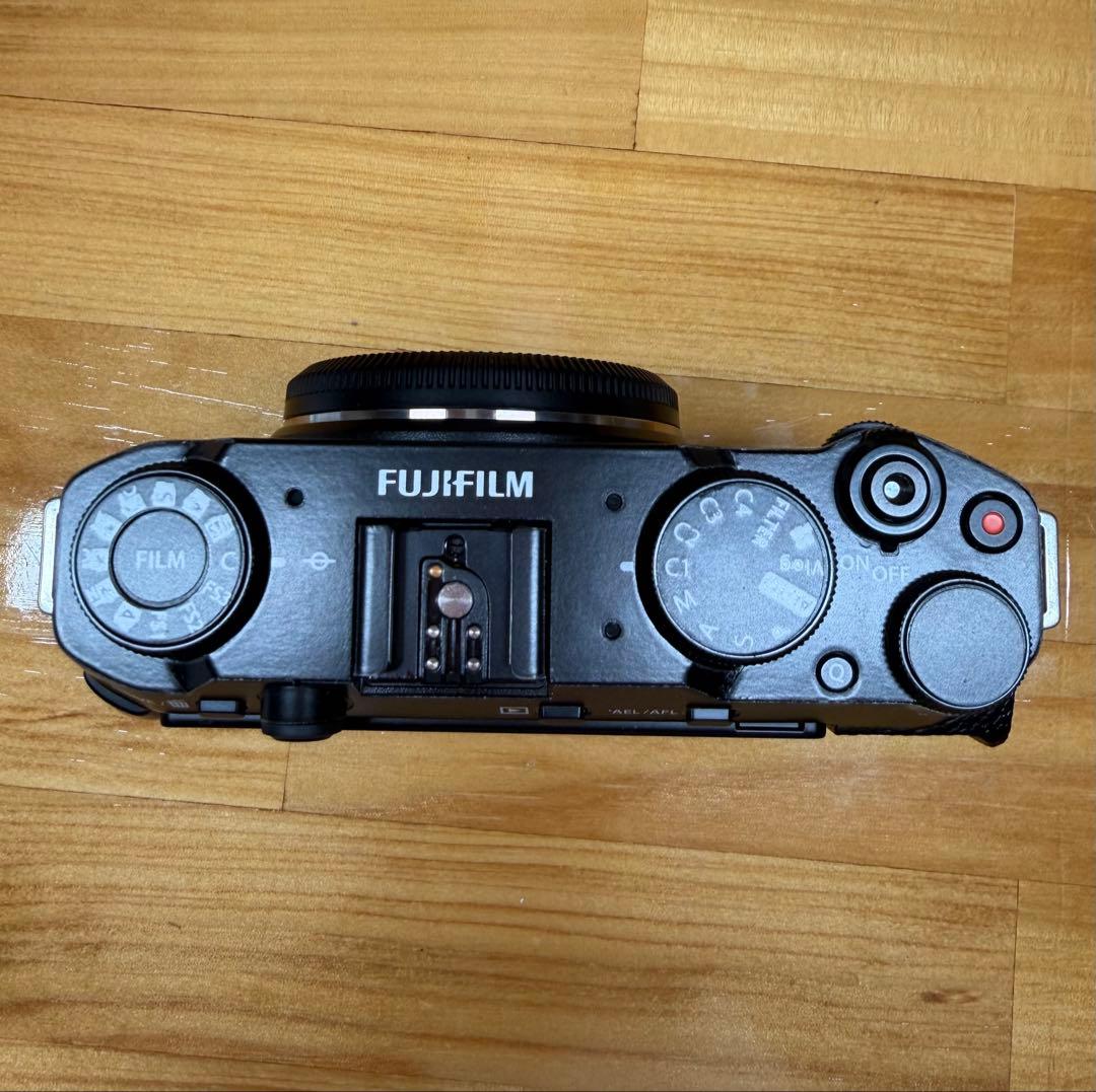 [ほぼ未使用] FUJIFILM X-M5 (ブラック)