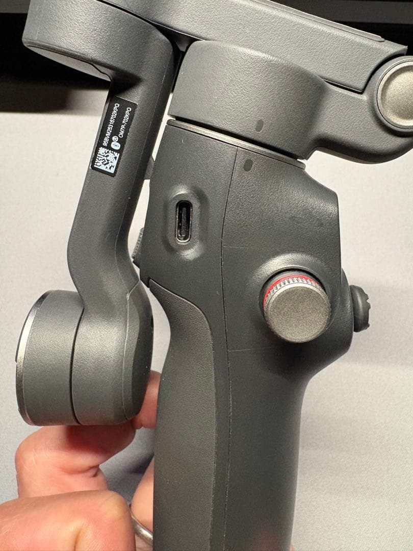 DJI Osmo Mobile 7P（MagSafeマウント付き）