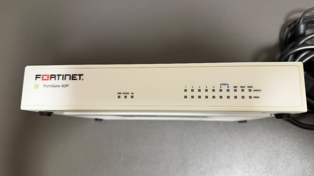 Fortinet FortiGate 60F UTM（中古）