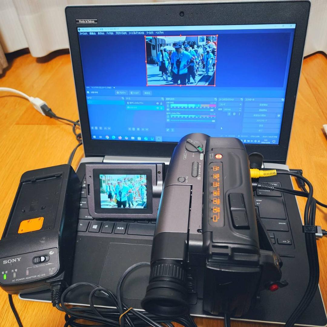 ひ*7様 【動作確認済】SONY 高画質 Video8 ビデオカメラ CCD-T