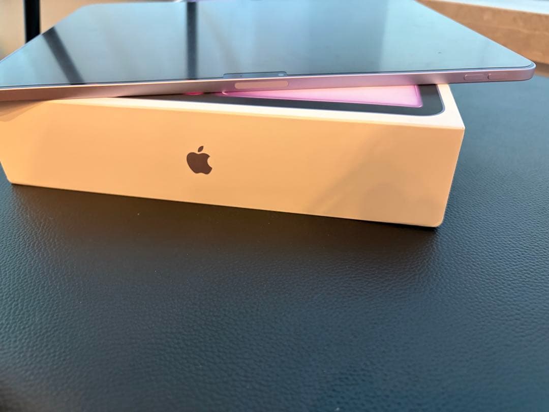 iPad Air 13inch M3 256GB パープル　美品