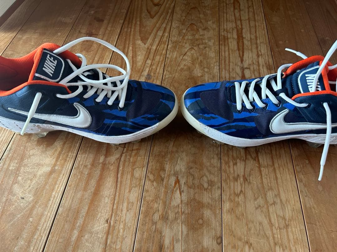 NIKE スパイク