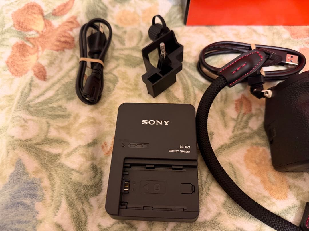 超美品 SONY ミラーレス一眼 a7RV ボディ
