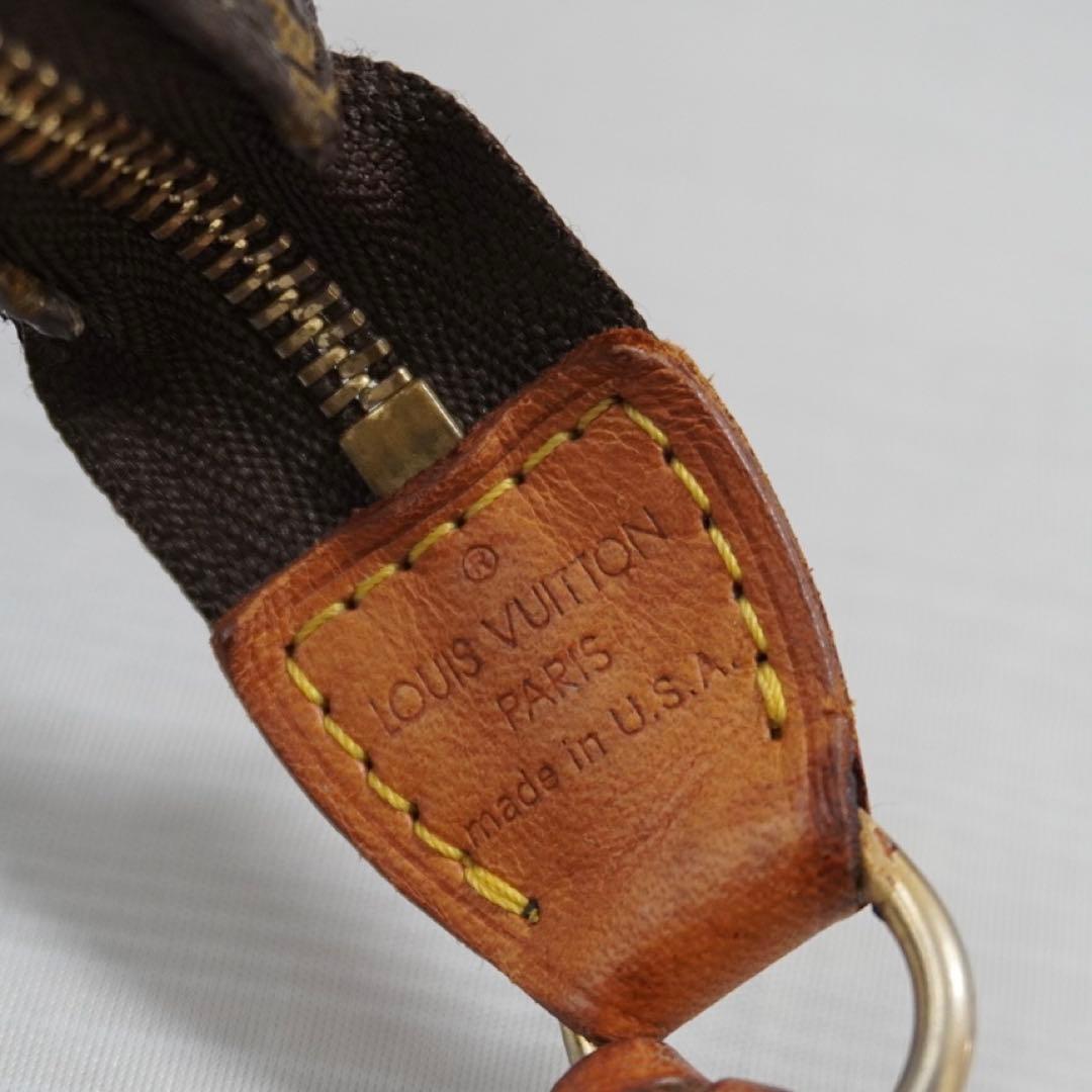 Louis Vuitton ルイヴィトン モノグラム ポーチ　アクセソワール