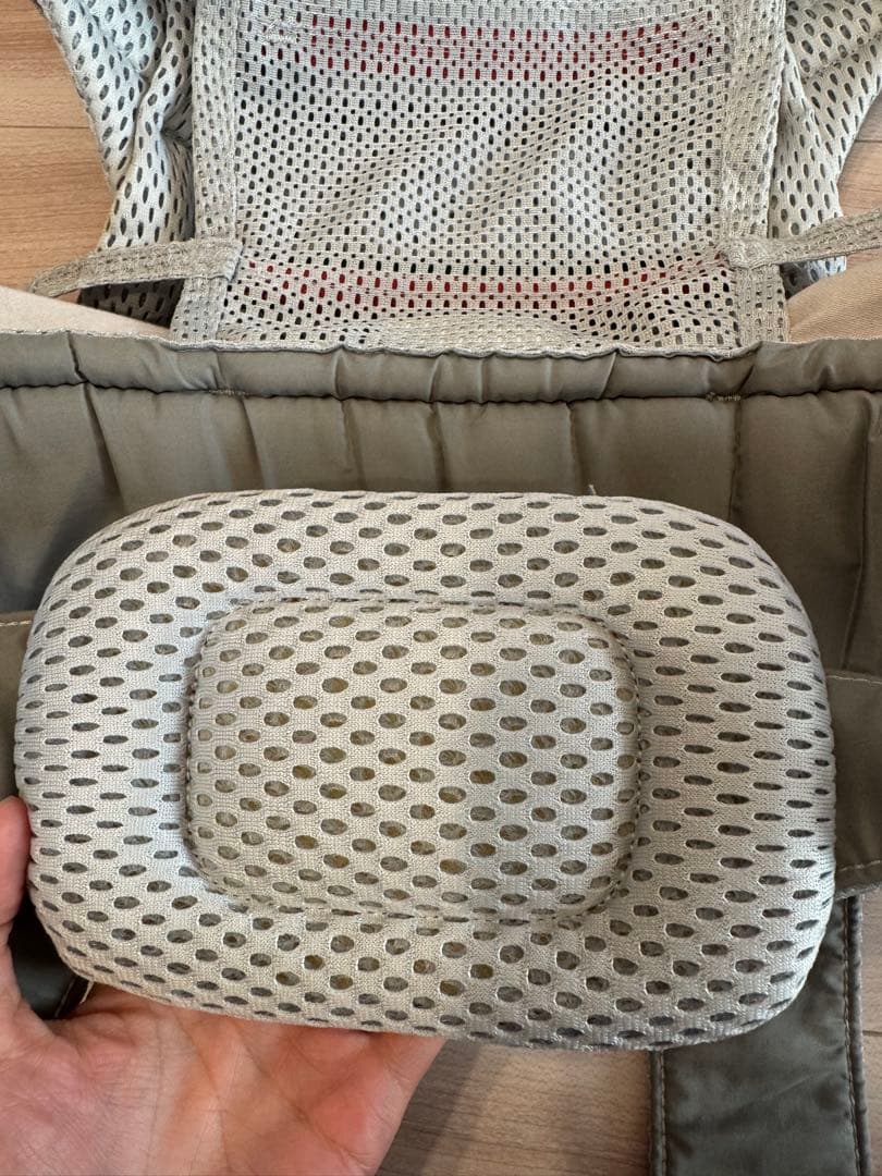 BABYBJÖRN HARMONY ベビービョルン　ハーモニー　シルバー