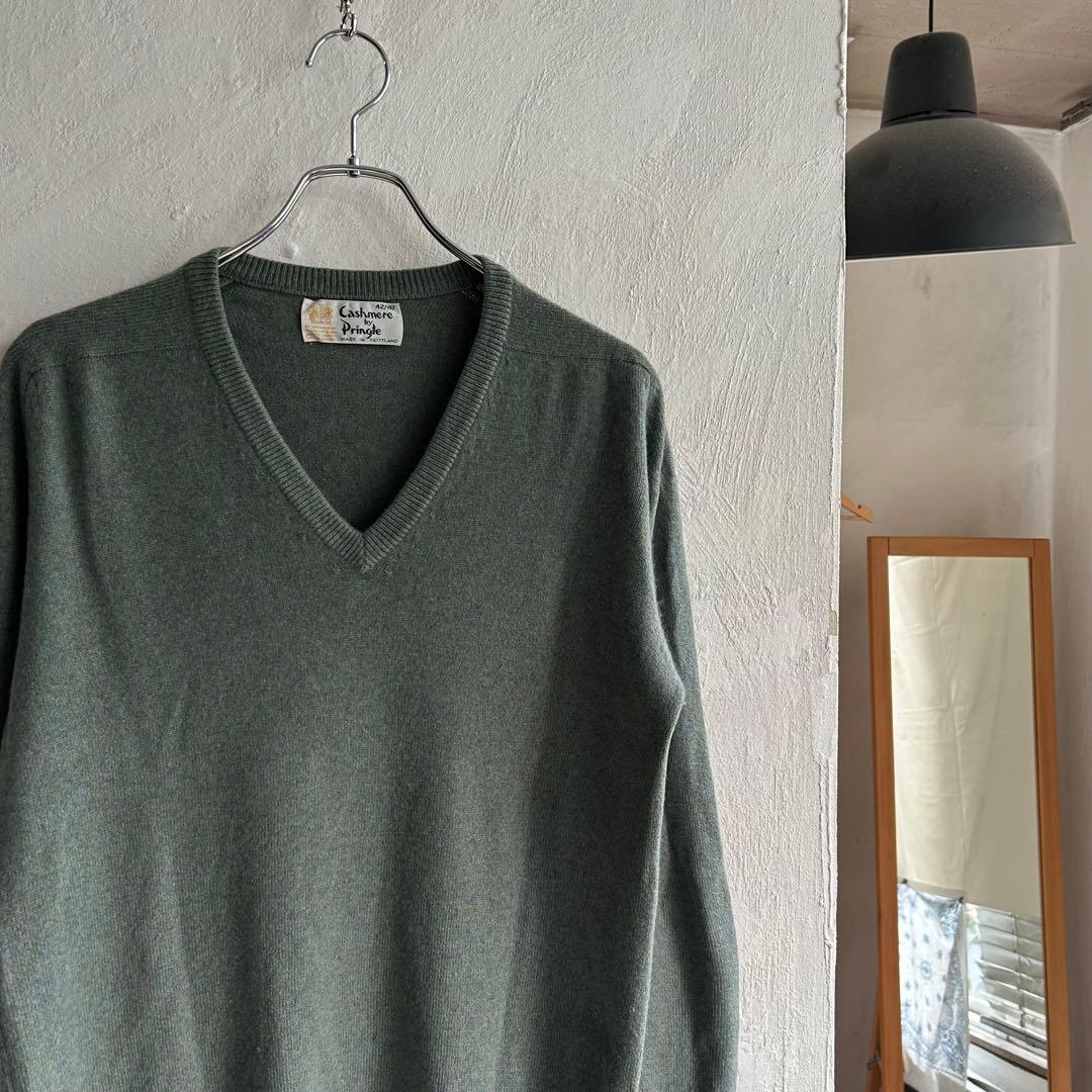 70S Cashmere by Pringle Vネック カシミヤニット