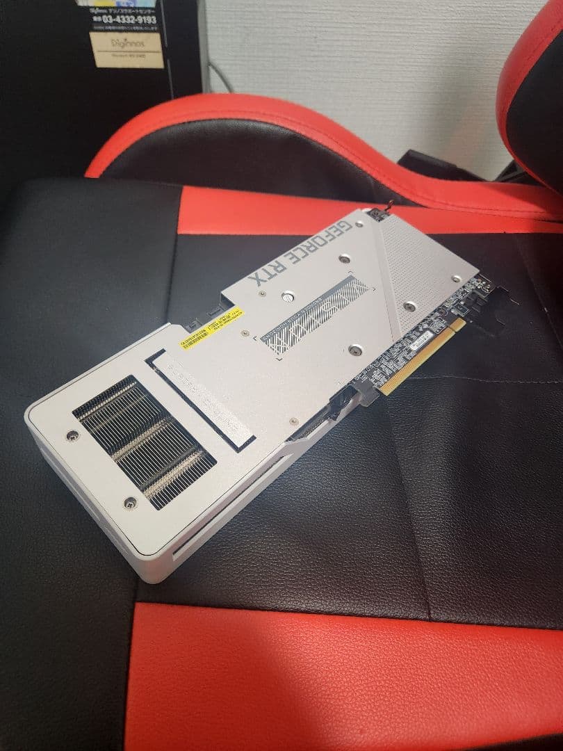 最終値下げGeForce RTX 3060ti　早く買ってくれる人