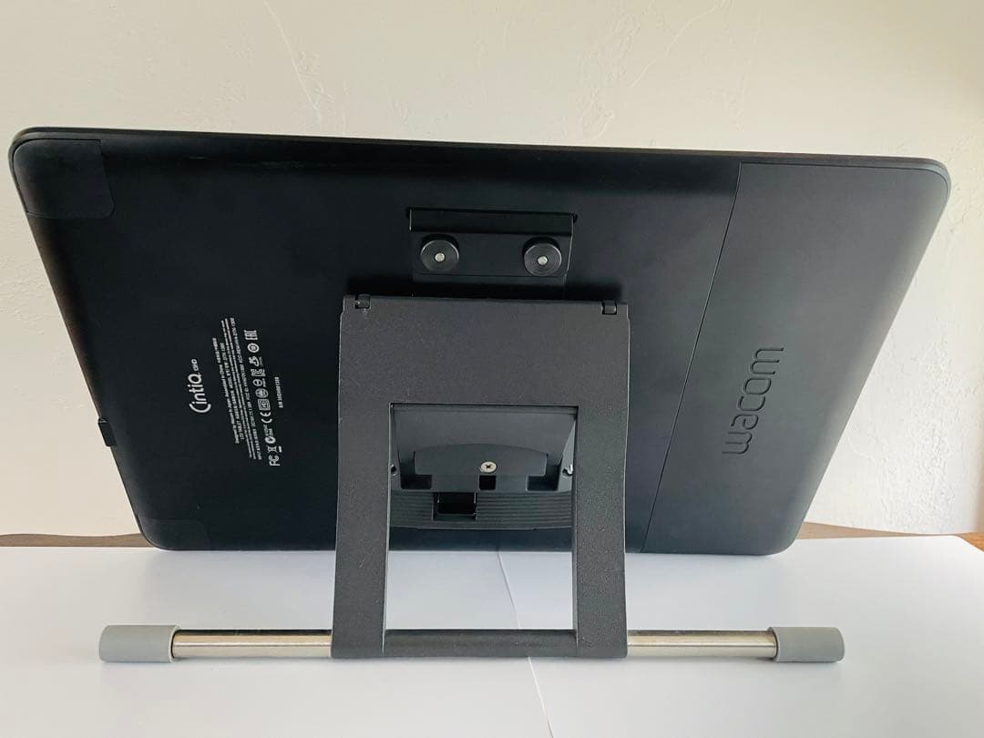 チ*ん様 Wacom Cintiq 13HD DTK-1300