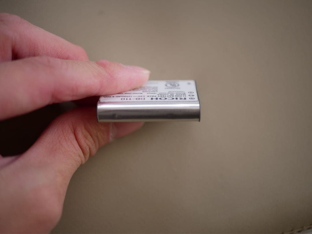 【ショット数8500程度】RICOH GR3【美品】オマケつき