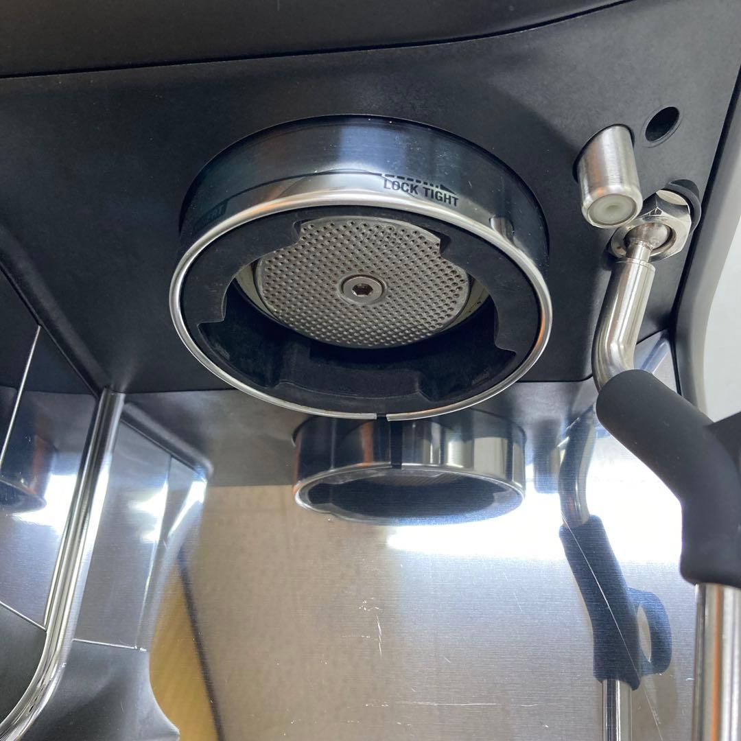 A375-6 Breville BES876 エスプレッソマシン　220V〜