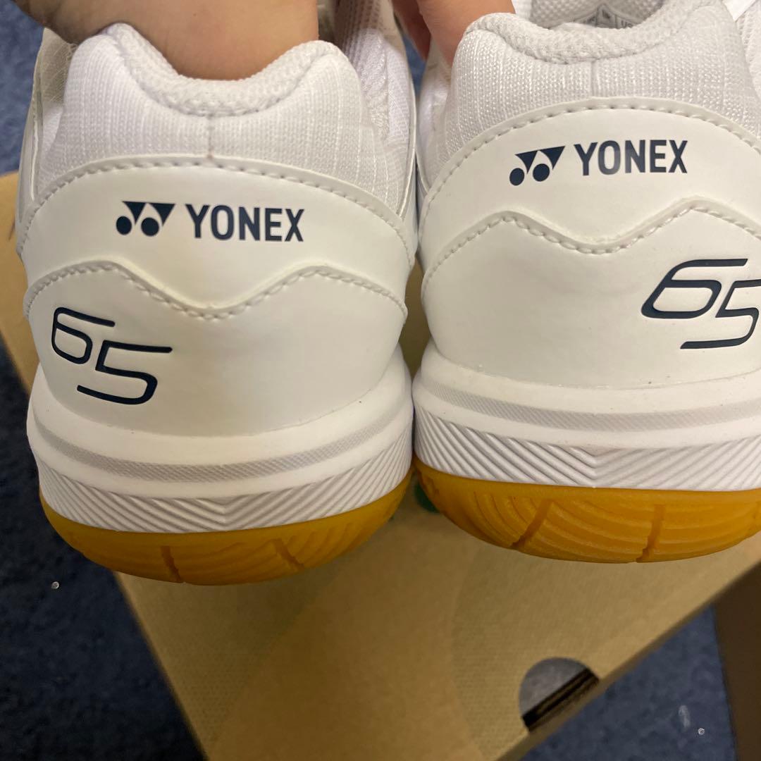 ヨネックス パワークッション65z 26cm