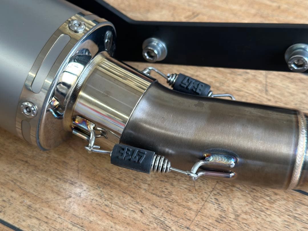 ヨシムラGP-MAGNUMサイクロンマフラー　ホンダ　スーパーカブC125 美品