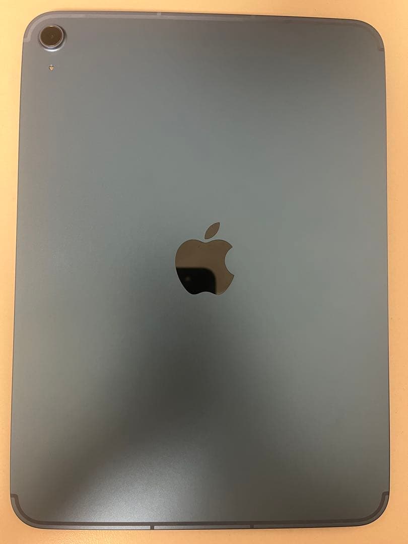 新品同様 iPad A16 第11世代 128GB Wi-Fi+Cellular