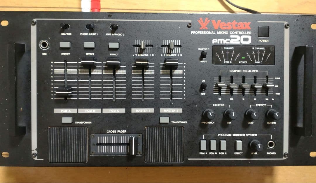 Vestax PMC20 動作確認済み　送料込み DJミキサー