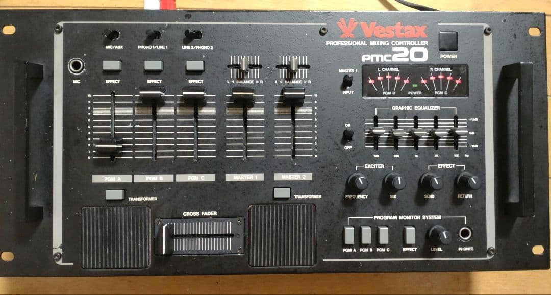 Vestax PMC20 動作確認済み　送料込み DJミキサー