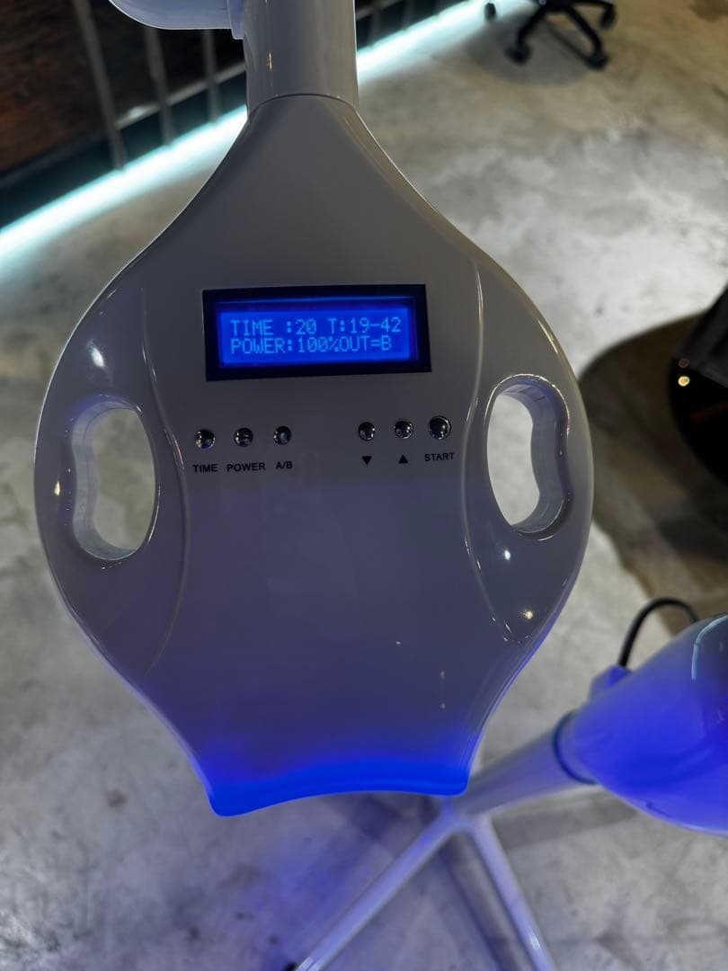 業務用ホワイトニング機器　2台&小物