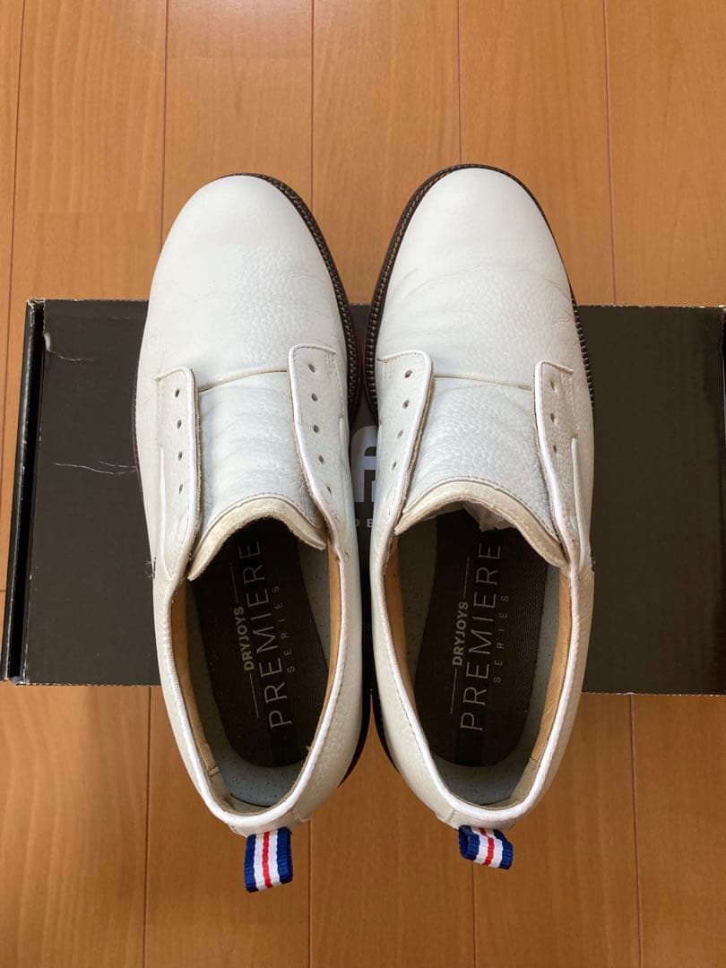 日本未発売FOOTJOY DRYJOYSPREMIERE シリーズ26.5