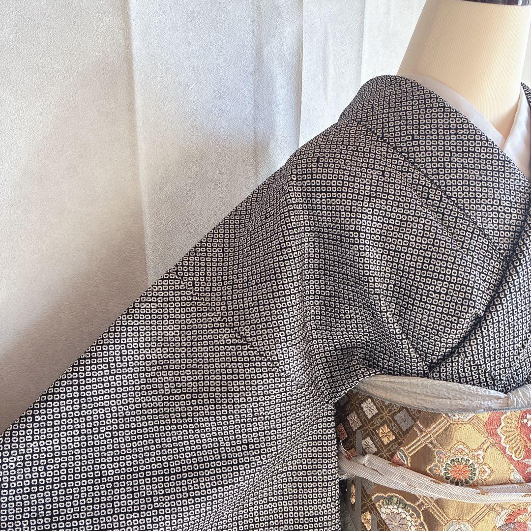 訪問着　フルセット　着物　総絞り　正絹　黒　絞り　花刺繍　豪華　G1