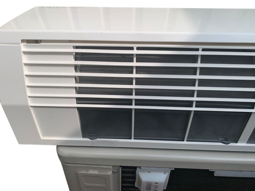 日立・ルームエアコン・DBKシリーズRAS-D22LBK-W 6畳用2022年製