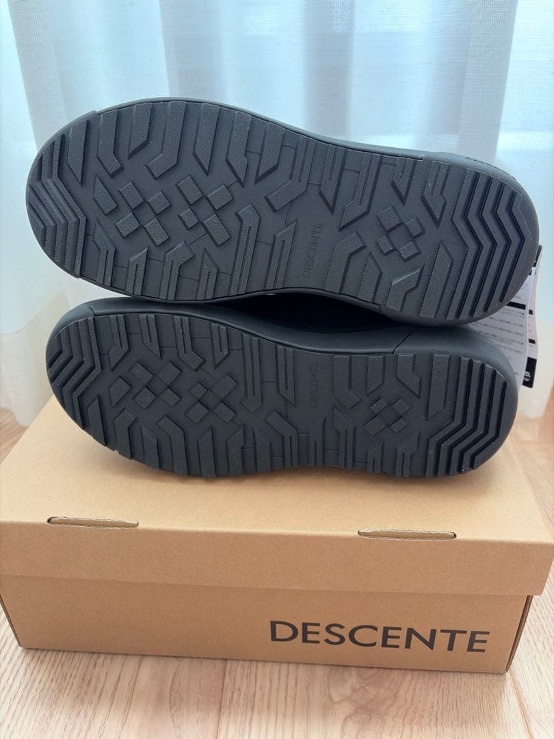 DESCENTE デサント DTRACE CITYLOW 25㎝ 新品