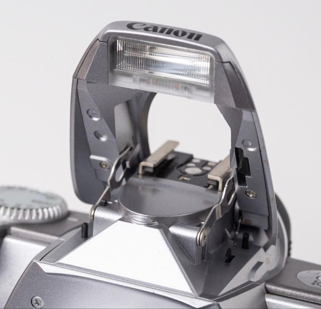 Canon EOS Kiss 5 + EF28-90 +タムロン 28-200