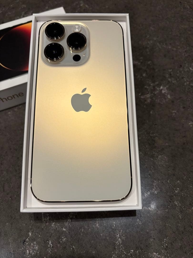★キズ無し美品★iPhone 14 Pro 128GB SIMフリー