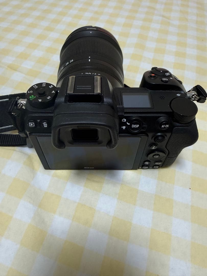 (ショット数6900)ニコンZ6 24-70mm f/4レンズキット おまけ付き