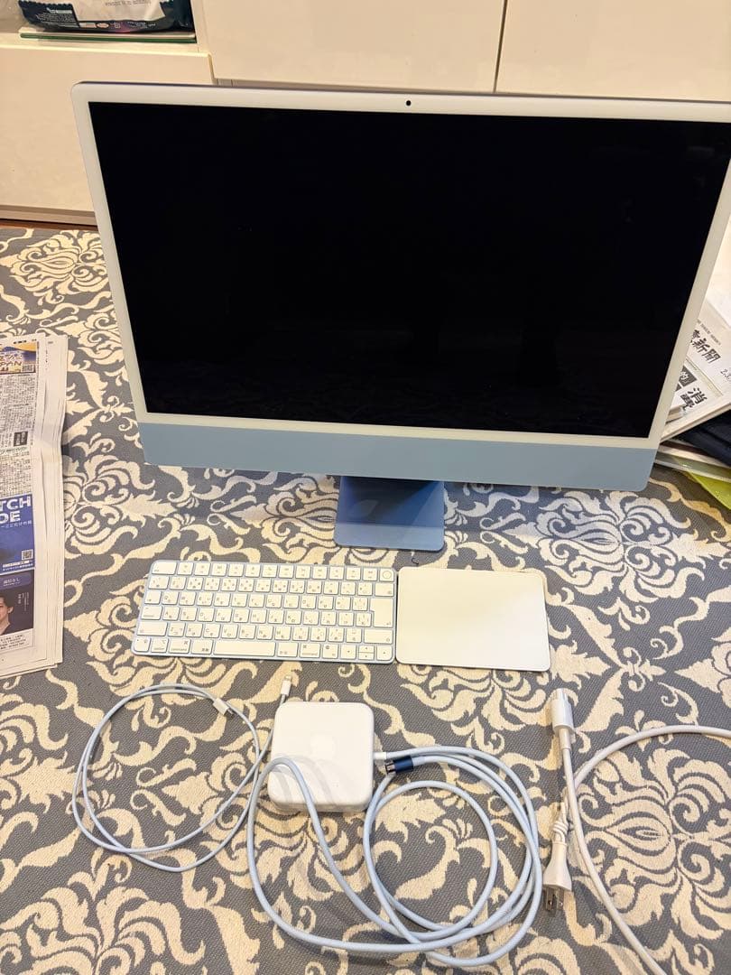 24インチiMac 8GB 256GB