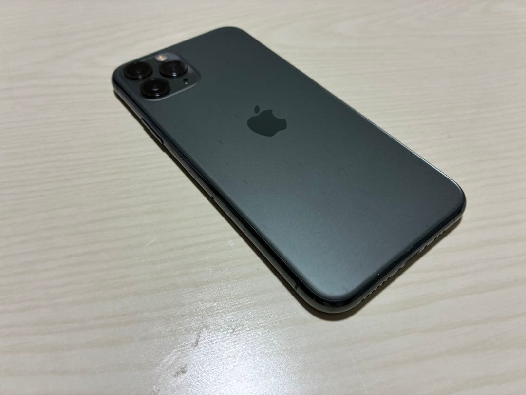 iPhone11Pro 64GB 83% ミッドナイトグリーン　美品