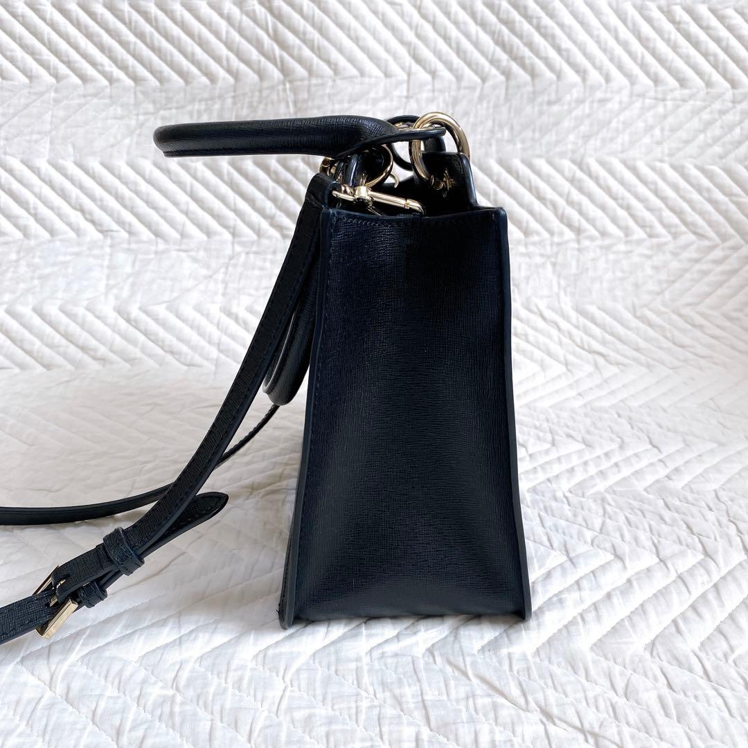 【美品】FURLA ベラ サッチェル 2WAY ショルダー ハンドバッグ